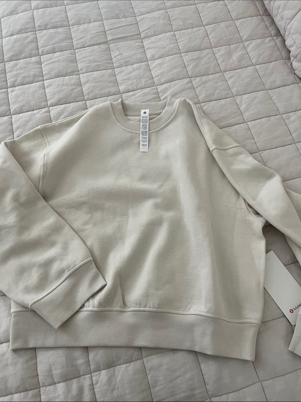 NWT Lululemon athletica Crewneck Sweater in Cream - Picture 7 of 10